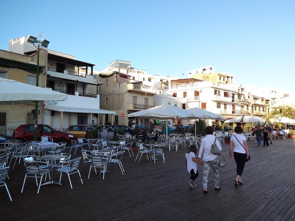 La Terrazza Sul Mar Mediterraneo Marinella di Selinunte Exterior photo